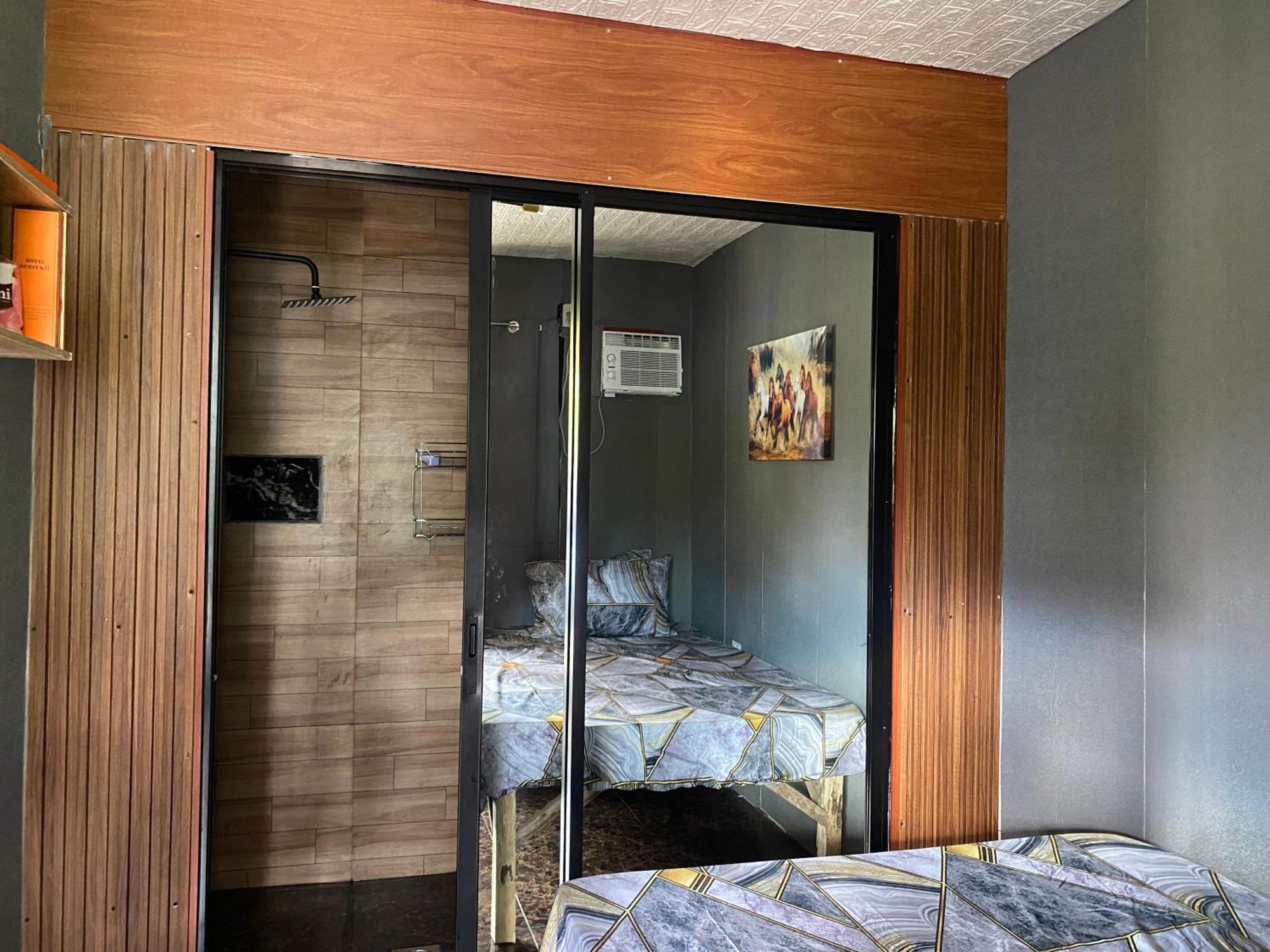 Jean Studio Apartment Panglao Bilik gambar